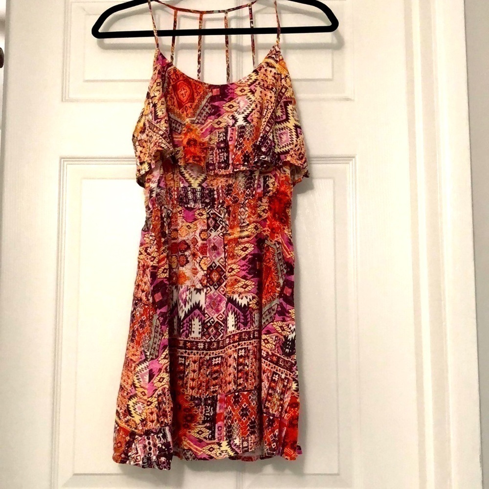 Socialite Strappy Printed Dress Size Small